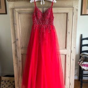 never worn prom dress.. size 4